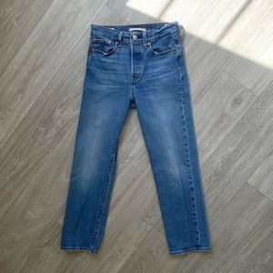 ⚡️SALE Levi’s Wedgie Straight High Waist Jeans
